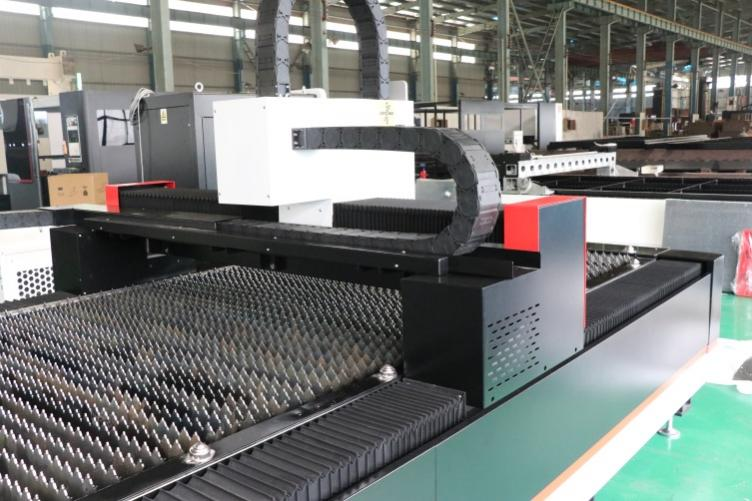 Quali materiali può tagliare un laser a fibra?